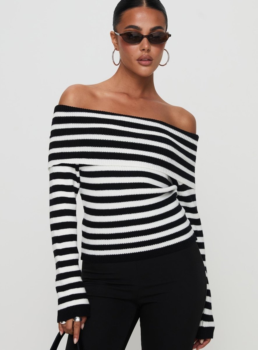 Dariel Sweater | | S | Agnese Studios