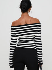 Dariel Sweater | | S | Agnese Studios