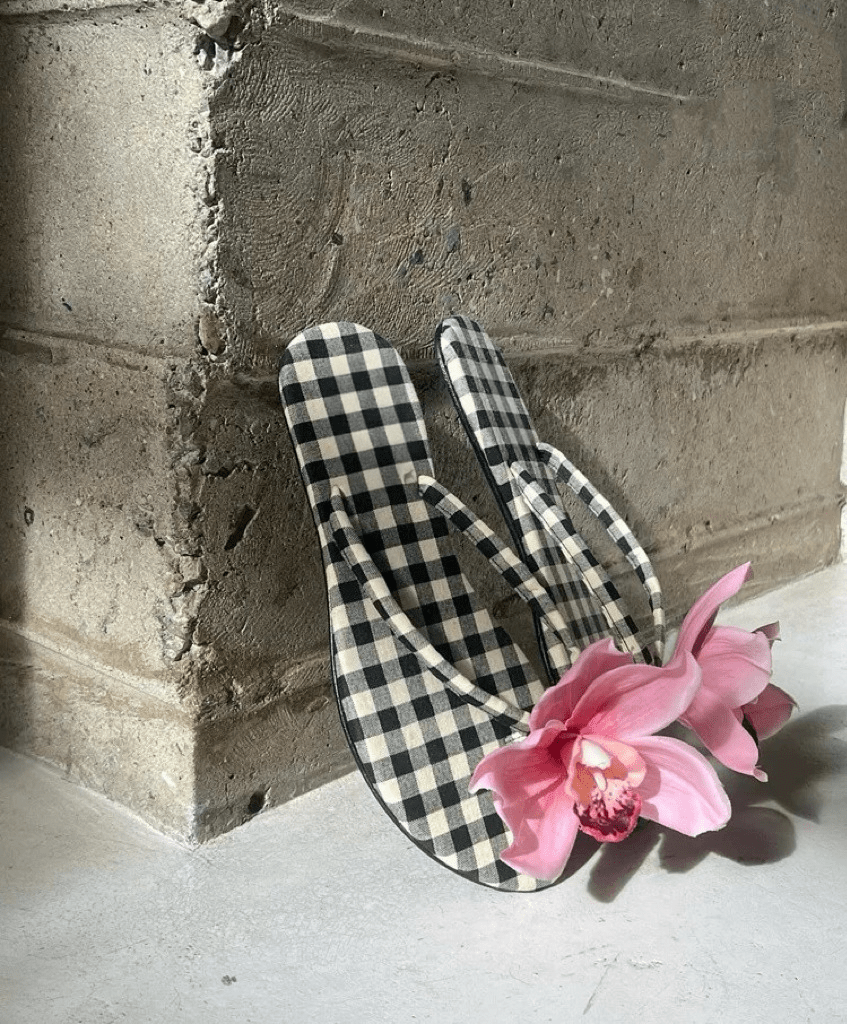 Phiphi Black Sandals | | 35 | Agnese Studios
